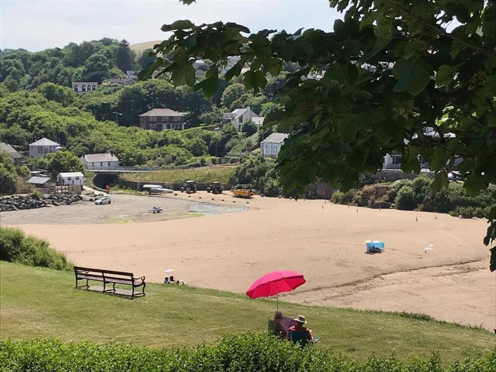 Beach Retreat Aberporth Exterior foto